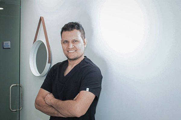 Dr. Carlos Toloza Salech